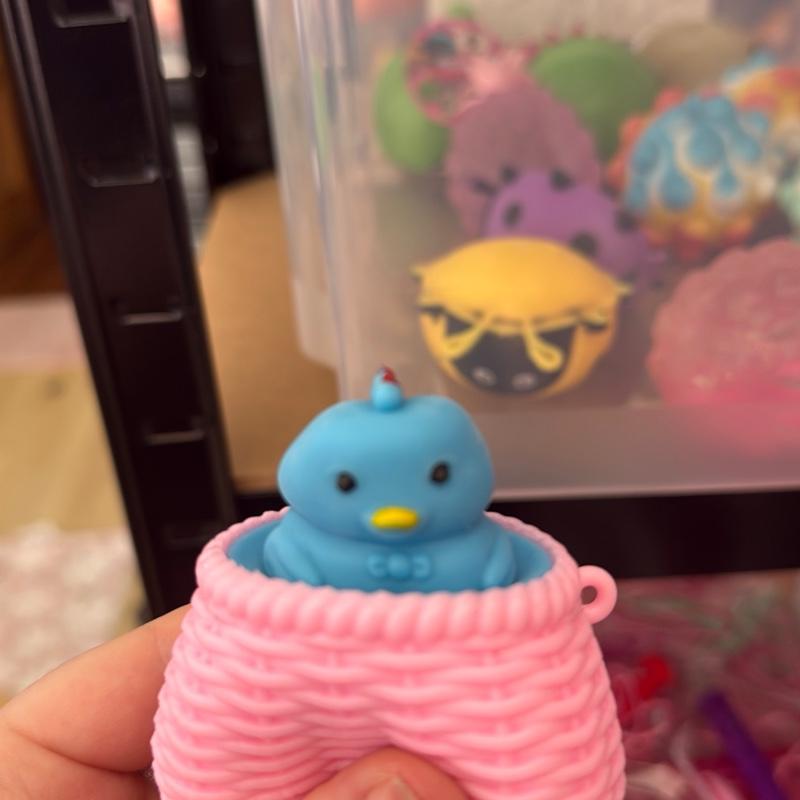 Pop up fidget toy, 3 colours available